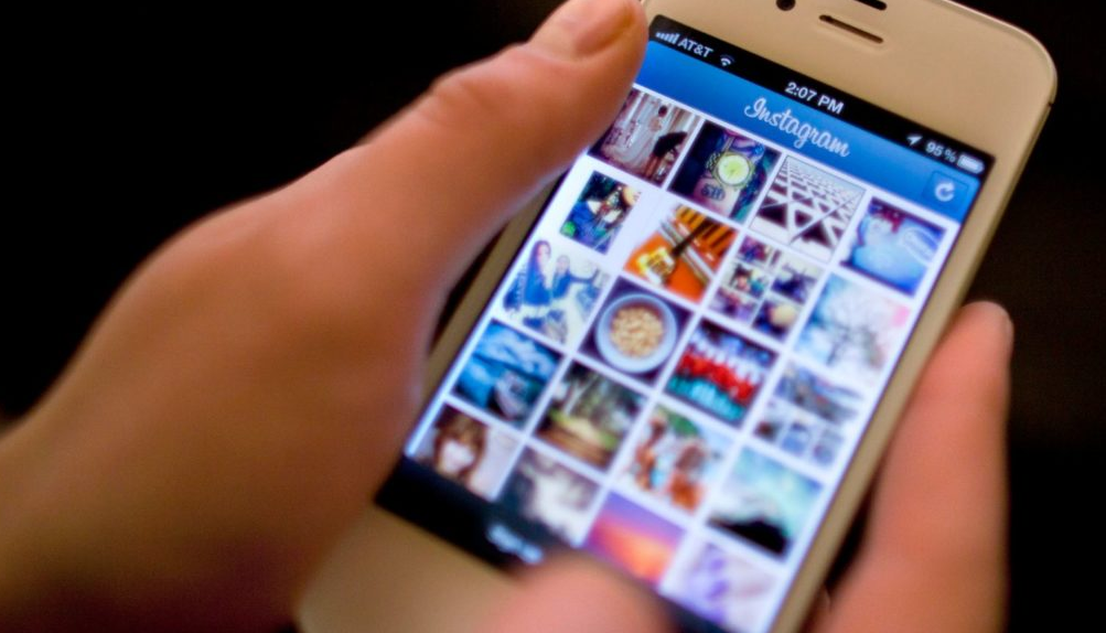 Instagram lets you add old photos to stories
